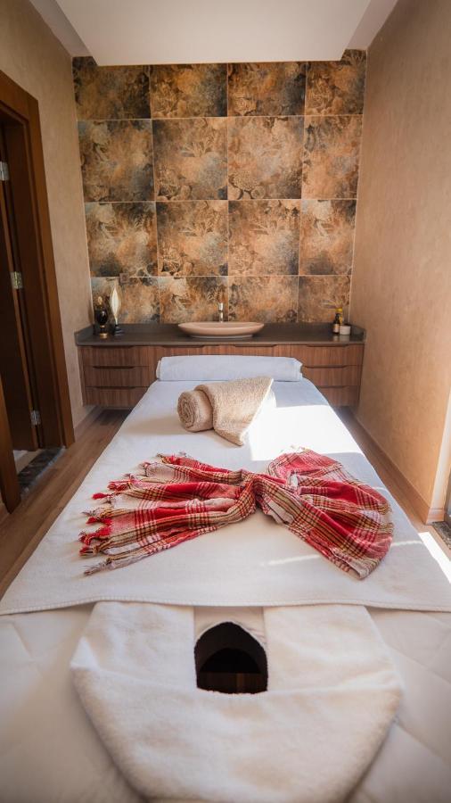 Tavsancil Motel Heksapolis מראה חיצוני תמונה